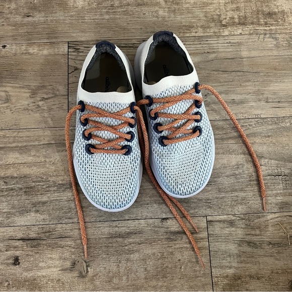 Women’s All Birds Tree Runner 1 Geyser (Light Blue Sole) Size- W7 - Picture 4 of 12